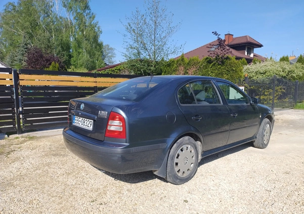 Skoda Octavia cena 5500 przebieg: 205000, rok produkcji 2003 z Bełchatów małe 46